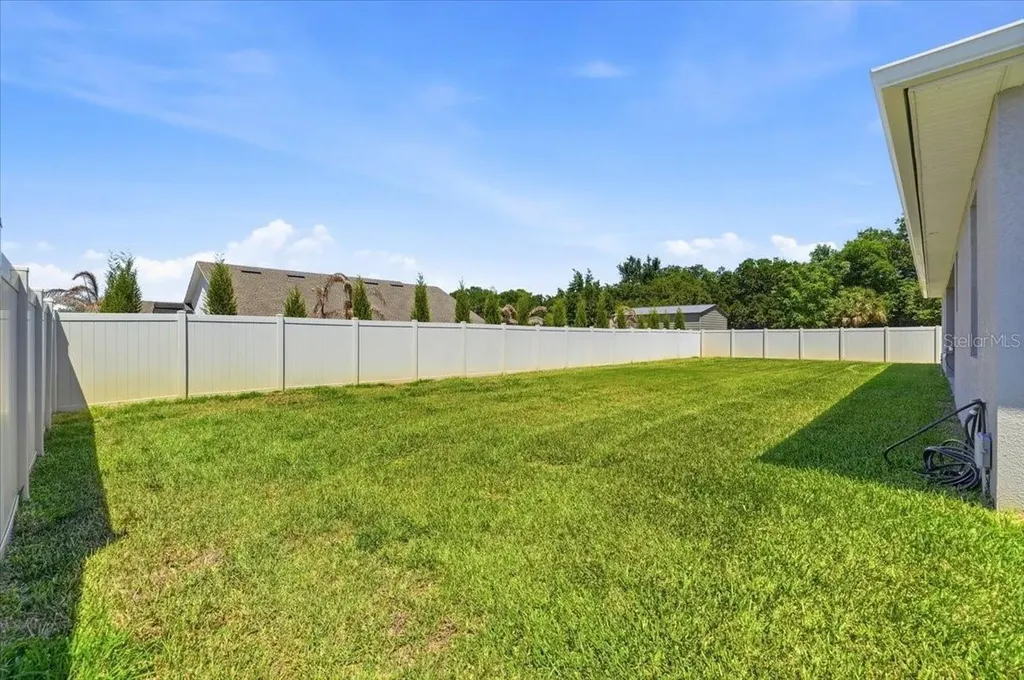 312 Denna Lane Auburndale FL 33823