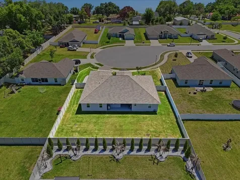 312 Denna Lane Auburndale FL 33823