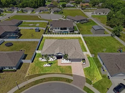 312 Denna Lane Auburndale FL 33823