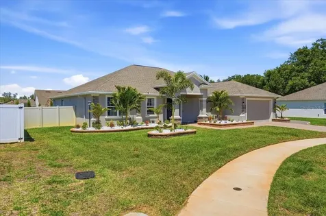 312 Denna Lane Auburndale FL 33823