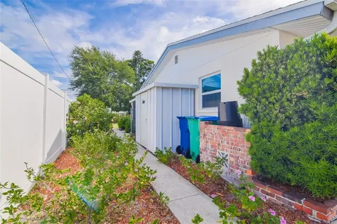 11319 70th Terrace Seminole FL 33772