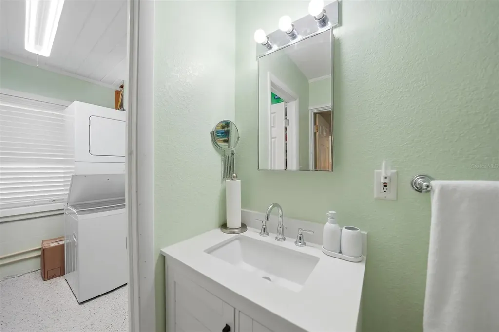 23040 Central Avenue Punta Gorda FL 33980
