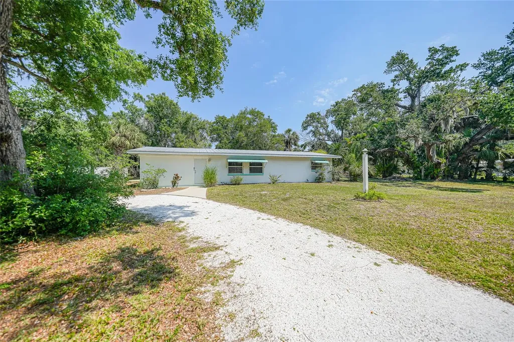 23040 Central Avenue Punta Gorda FL 33980
