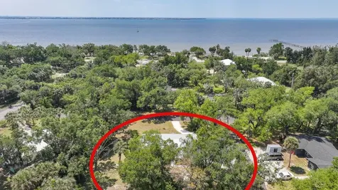 23040 Central Avenue Punta Gorda FL 33980