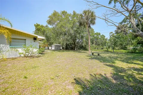 23040 Central Avenue Punta Gorda FL 33980