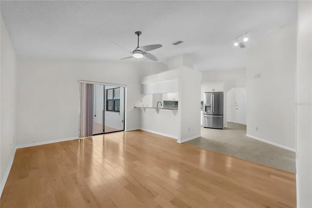 546 Rapid Falls Drive Brandon FL 33511