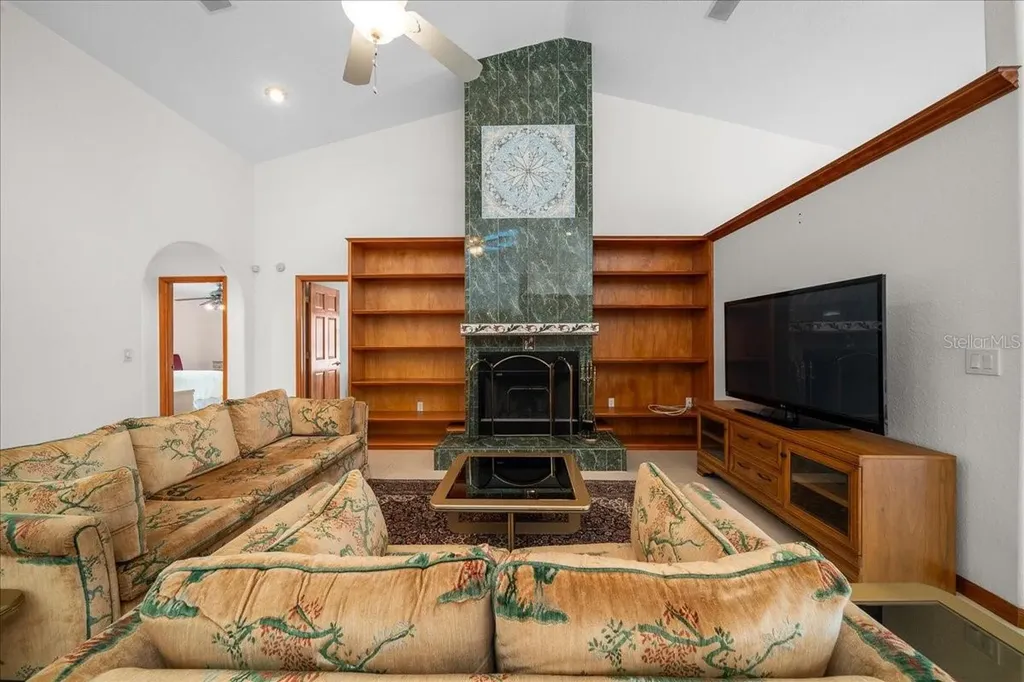 5085 SE 38th Street Ocala FL 34480