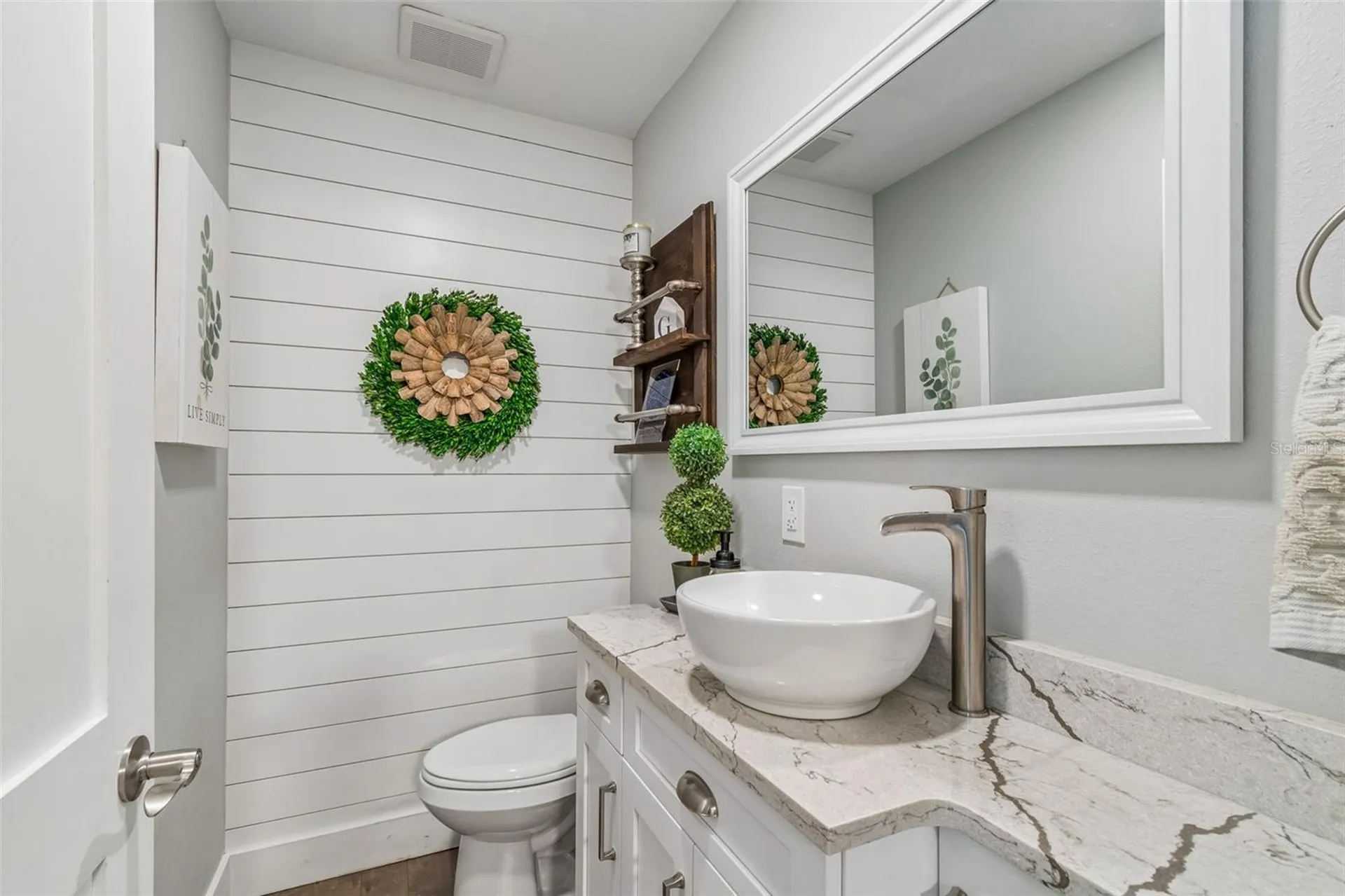 4528 W Woodmere Road Tampa FL 33609