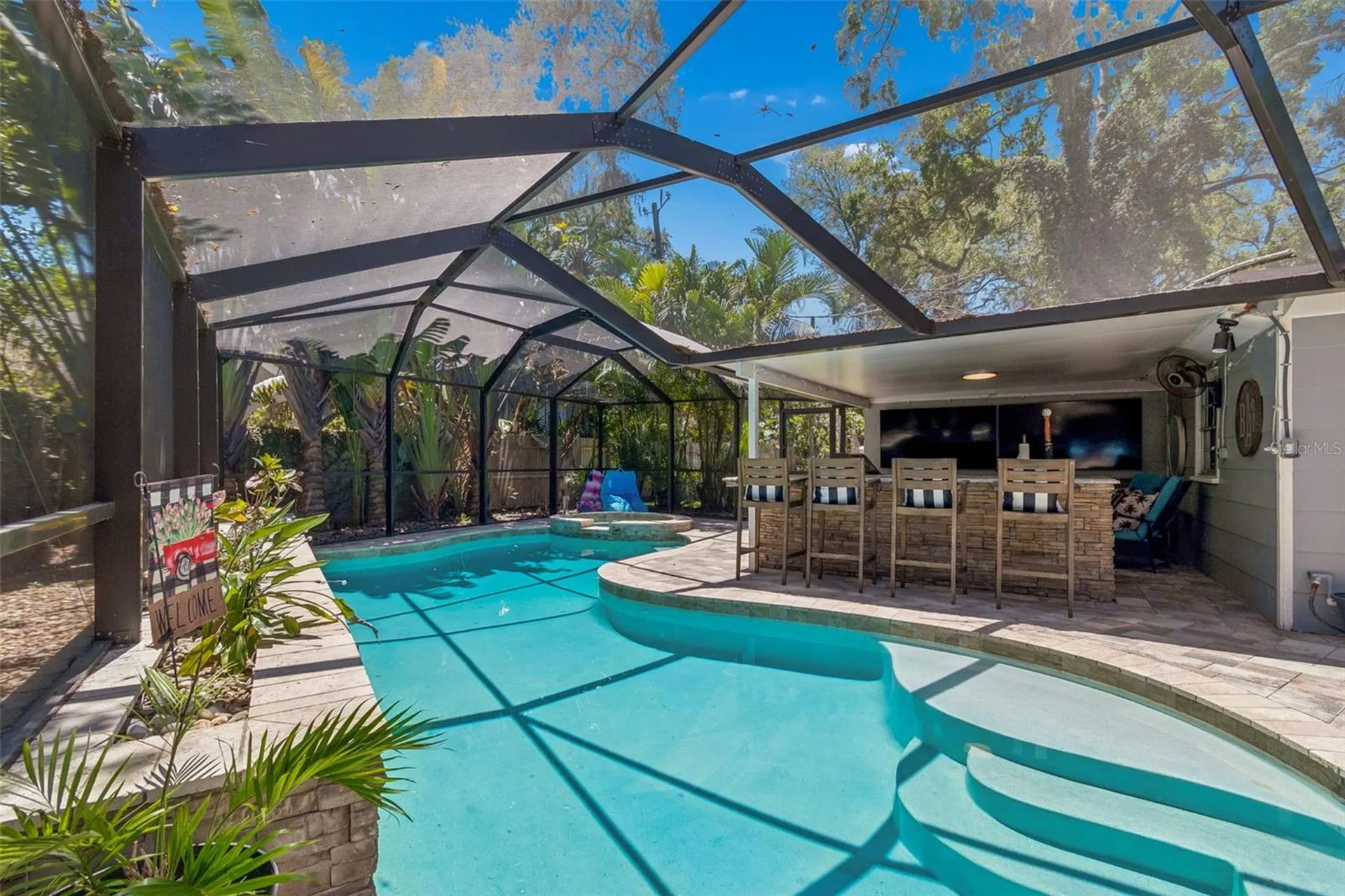 4528 W Woodmere Road Tampa FL 33609