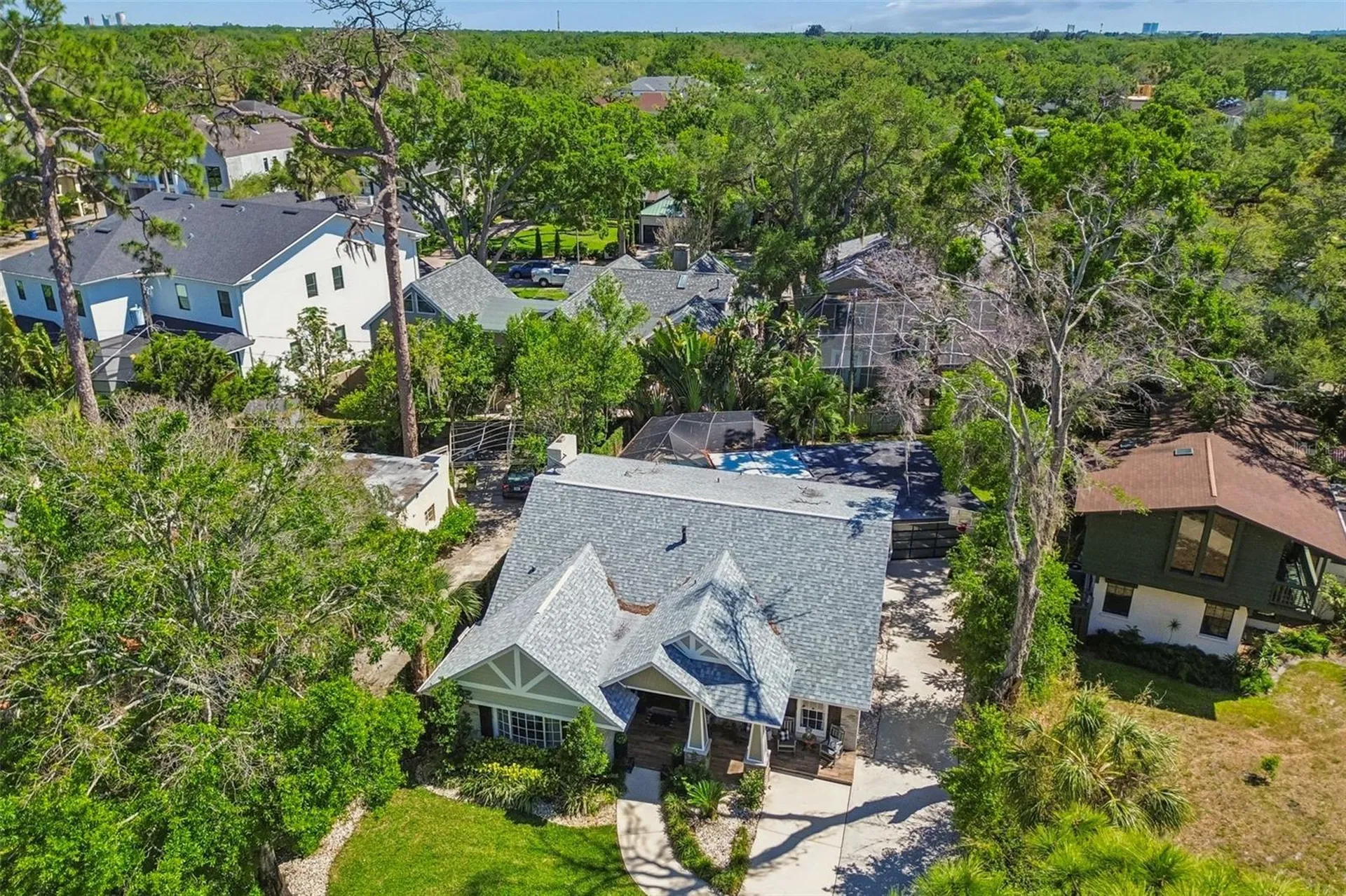 4528 W Woodmere Road Tampa FL 33609