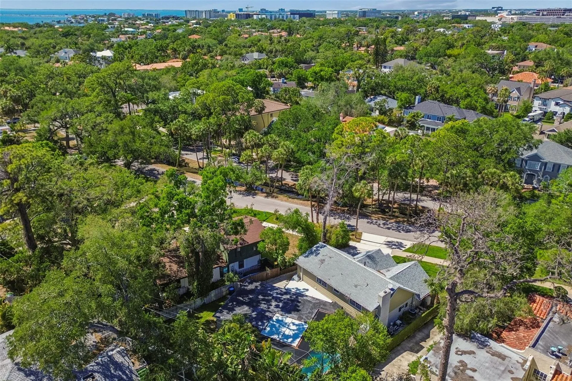 4528 W Woodmere Road Tampa FL 33609