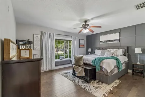 4528 W Woodmere Road Tampa FL 33609