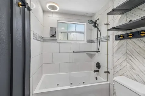 4528 W Woodmere Road Tampa FL 33609