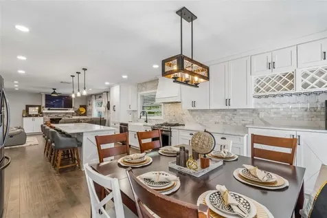 4528 W Woodmere Road Tampa FL 33609