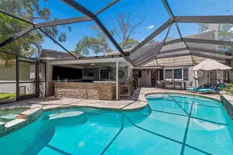 4528 W Woodmere Road Tampa FL 33609