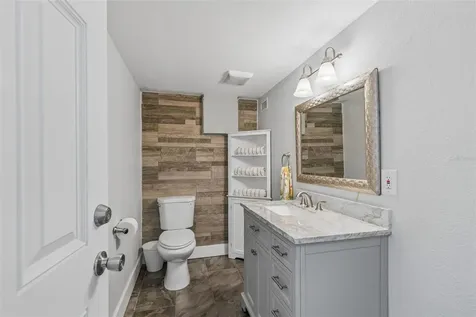 4528 W Woodmere Road Tampa FL 33609
