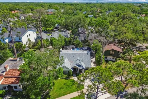 4528 W Woodmere Road Tampa FL 33609
