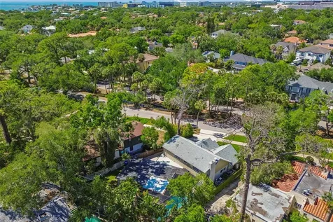 4528 W Woodmere Road Tampa FL 33609