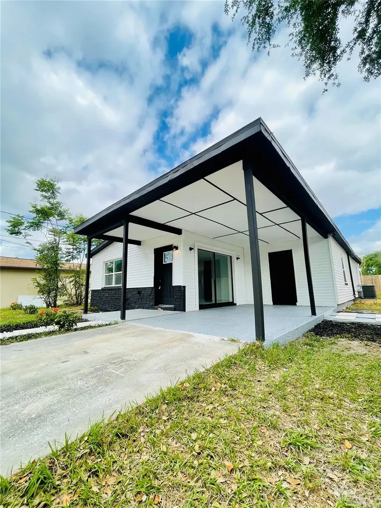 1129 W 6th Street Lakeland FL 33805