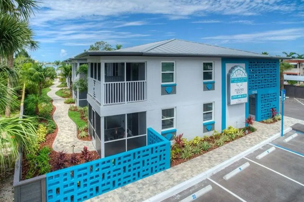 1846 Shore Drive S South Pasadena FL 33707