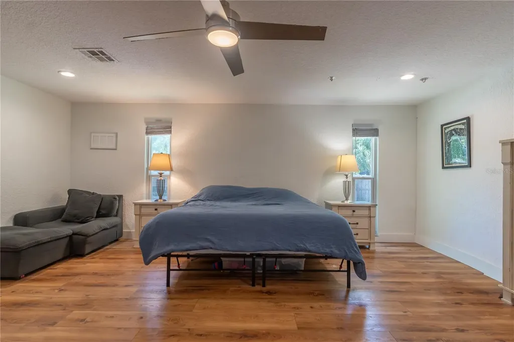 12705 Park Boulevard Seminole FL 33776