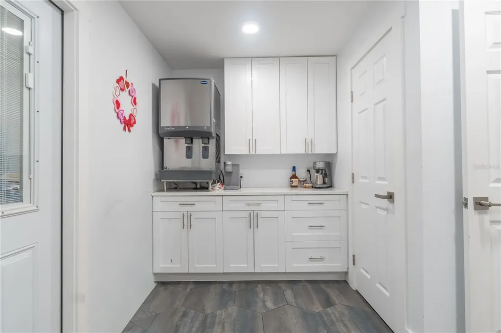 12705 Park Boulevard Seminole FL 33776