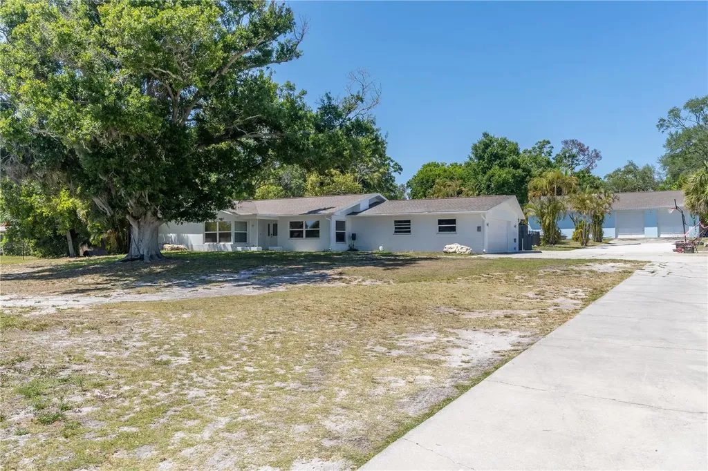 12705 Park Boulevard Seminole FL 33776