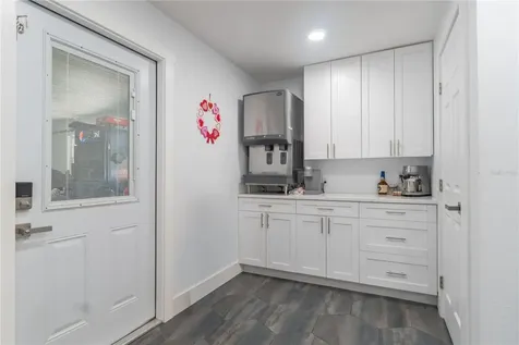 12705 Park Boulevard Seminole FL 33776