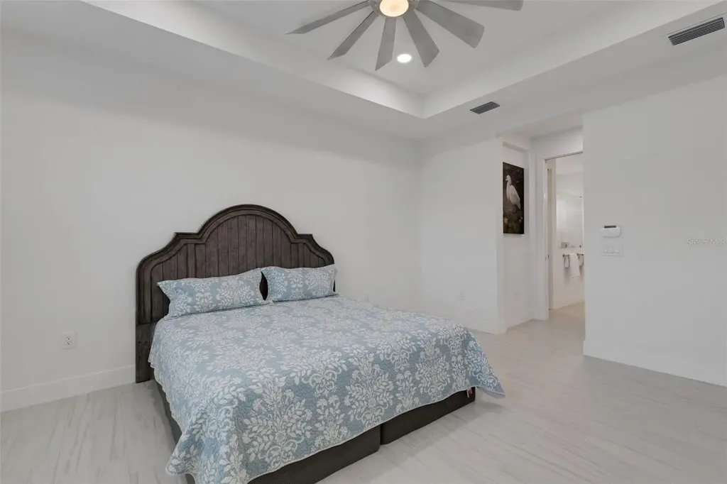 1104 Waterline Court Sarasota FL 34240