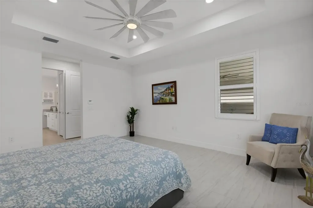 1104 Waterline Court Sarasota FL 34240