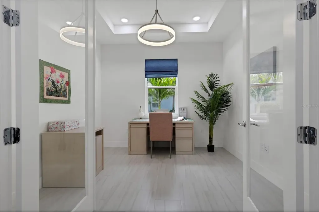 1104 Waterline Court Sarasota FL 34240