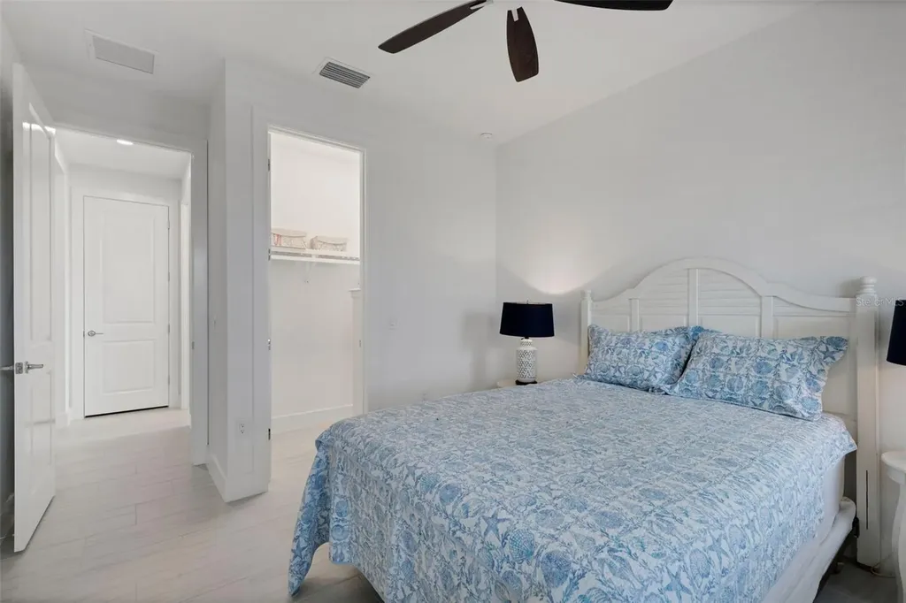 1104 Waterline Court Sarasota FL 34240
