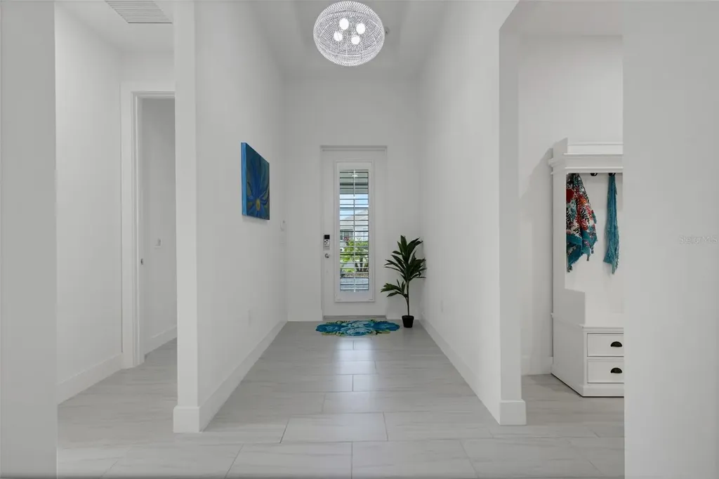 1104 Waterline Court Sarasota FL 34240