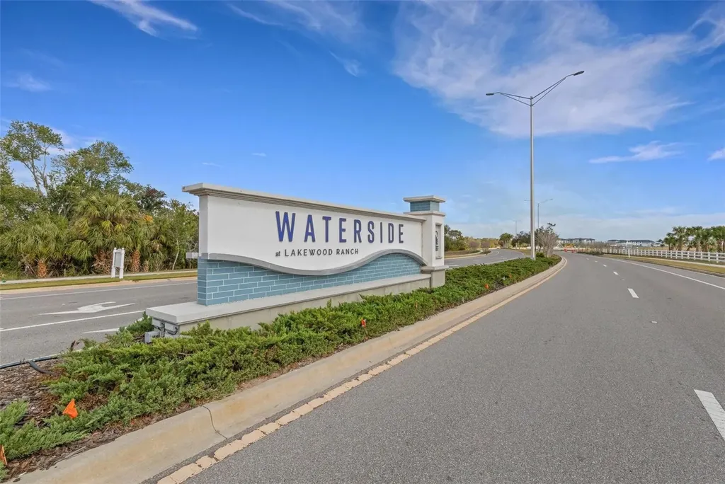 1104 Waterline Court Sarasota FL 34240