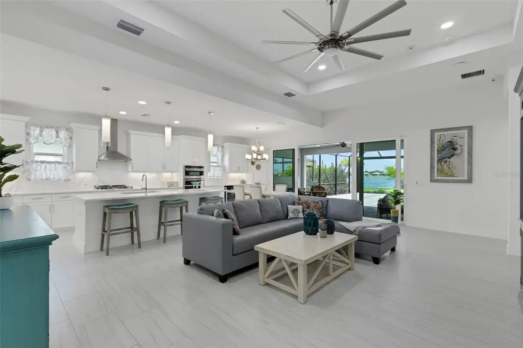 1104 Waterline Court Sarasota FL 34240