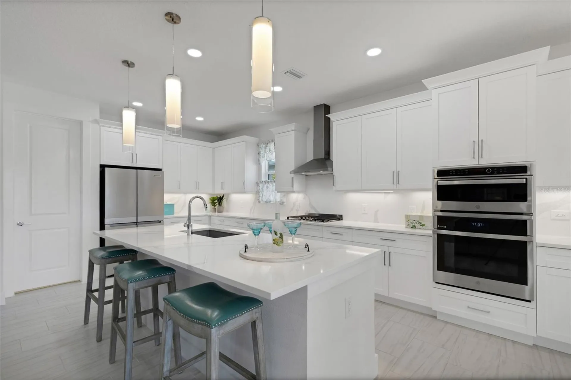 1104 Waterline Court Sarasota FL 34240
