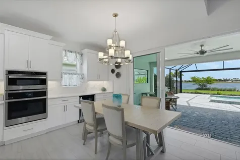 1104 Waterline Court Sarasota FL 34240