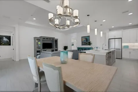 1104 Waterline Court Sarasota FL 34240