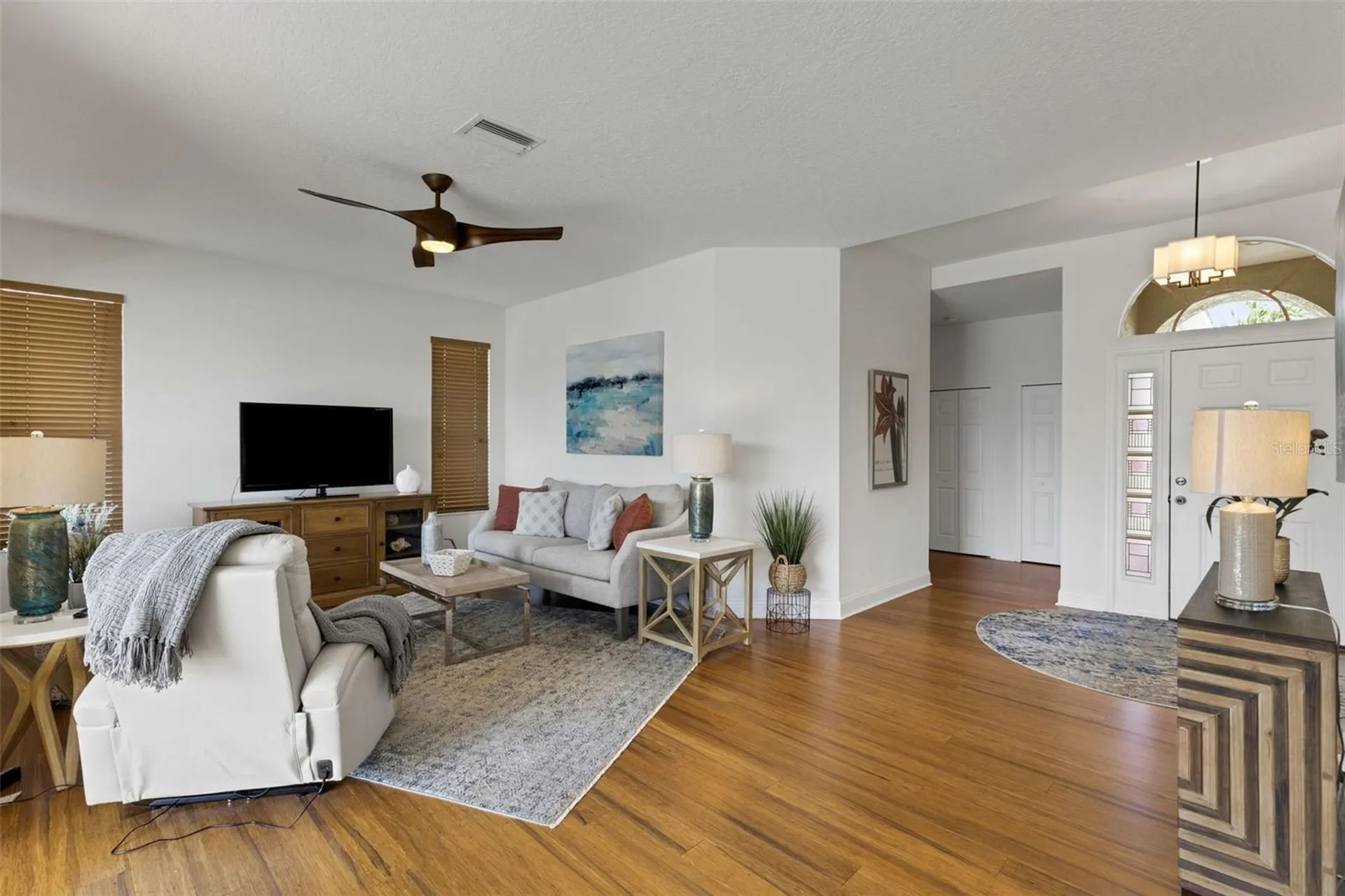 378 Londonderry Drive Sarasota FL 34240