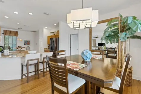378 Londonderry Drive Sarasota FL 34240