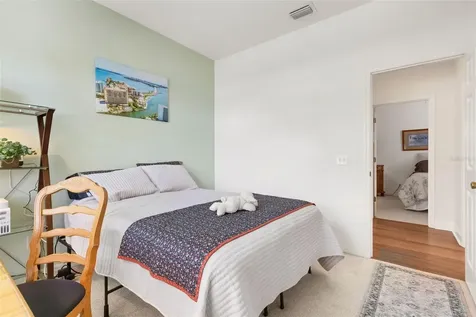 378 Londonderry Drive Sarasota FL 34240