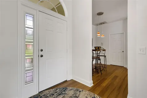 378 Londonderry Drive Sarasota FL 34240