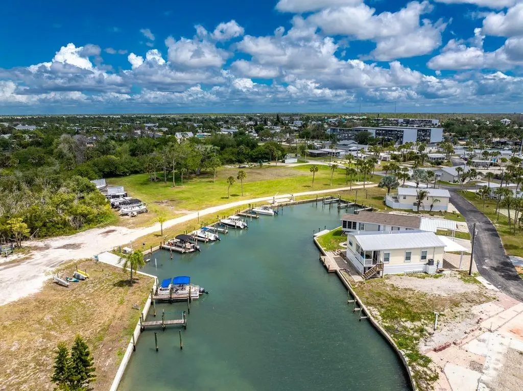 7500 Park Pointe Drive Englewood FL 34224