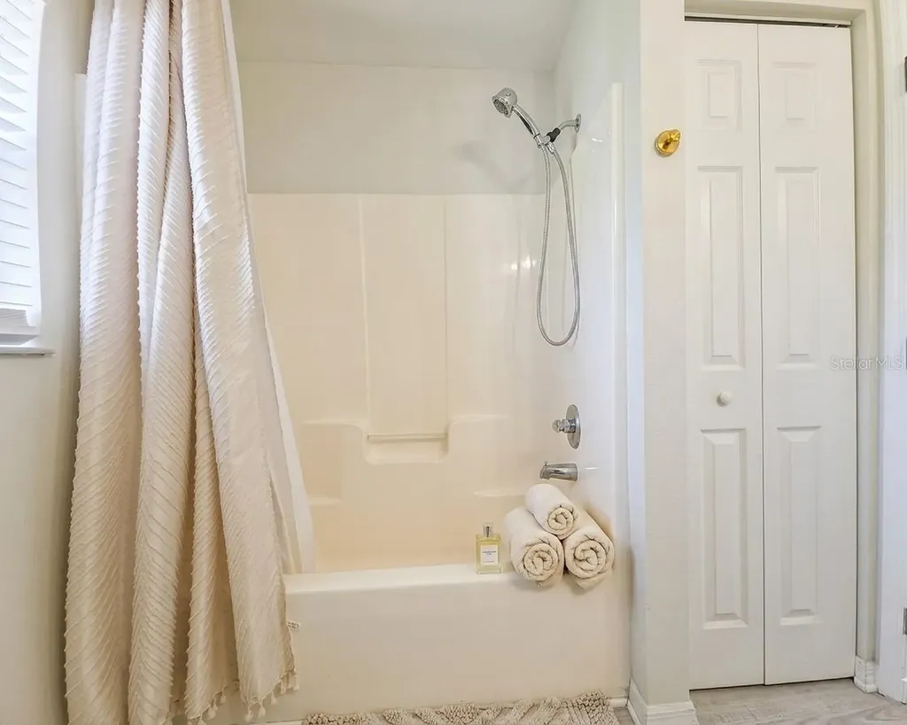 16075 NE 16th Terrace Citra FL 32113