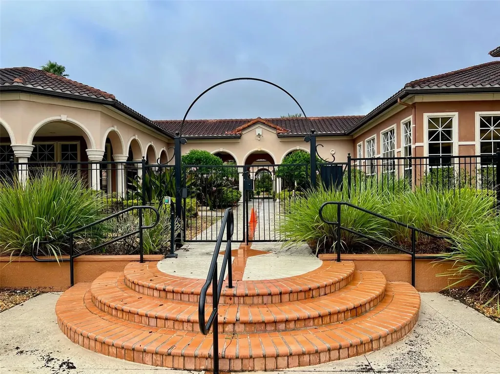 5578 Metrowest Boulevard Orlando FL 32811