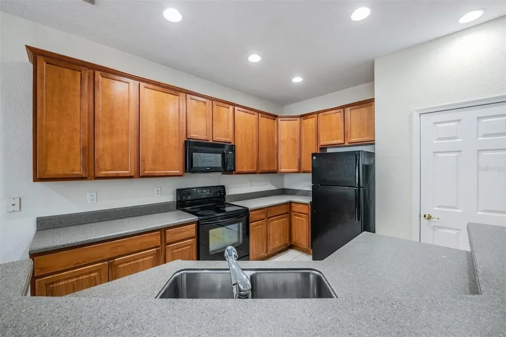 3850 Claybrook Drive Wesley Chapel FL 33544