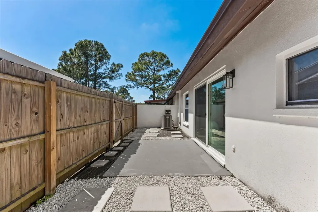 5214 Hopedale Drive Tampa FL 33624