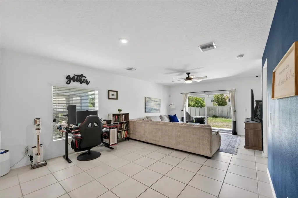 6239 Springmont Loop Palmetto FL 34221