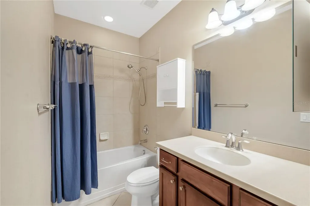 9313 Lisbon Street Seffner FL 33584