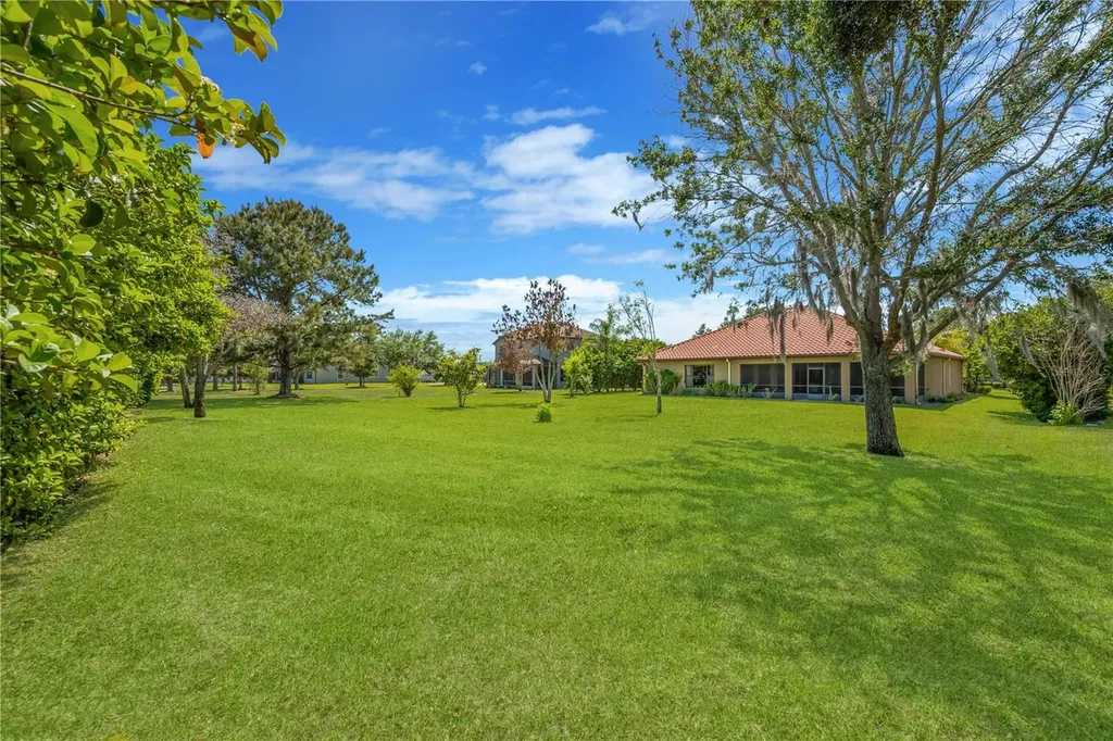 9313 Lisbon Street Seffner FL 33584